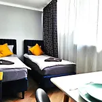 Am 6 Center Wyzwolenia Апартаменты Щецин