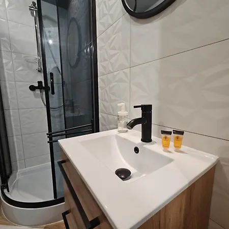 Am 6 Center Wyzwolenia