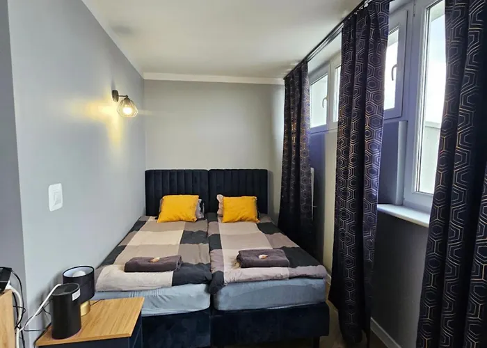 Am 6 Center Wyzwolenia *